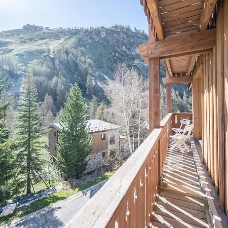 3 Pièces Au Chatelard, Accès Direct Pistes, Parking Inclus - Fr-1-518-89